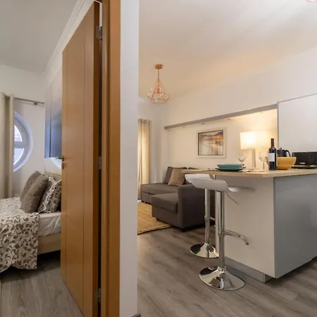 Cozy Flat Near Oura *