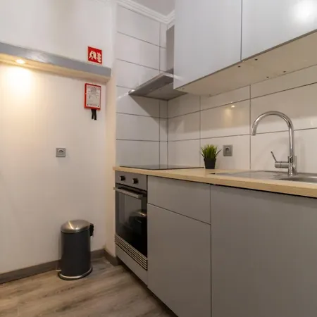 Cozy Flat Near Oura