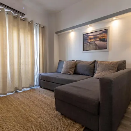 Cozy Flat Near Oura *